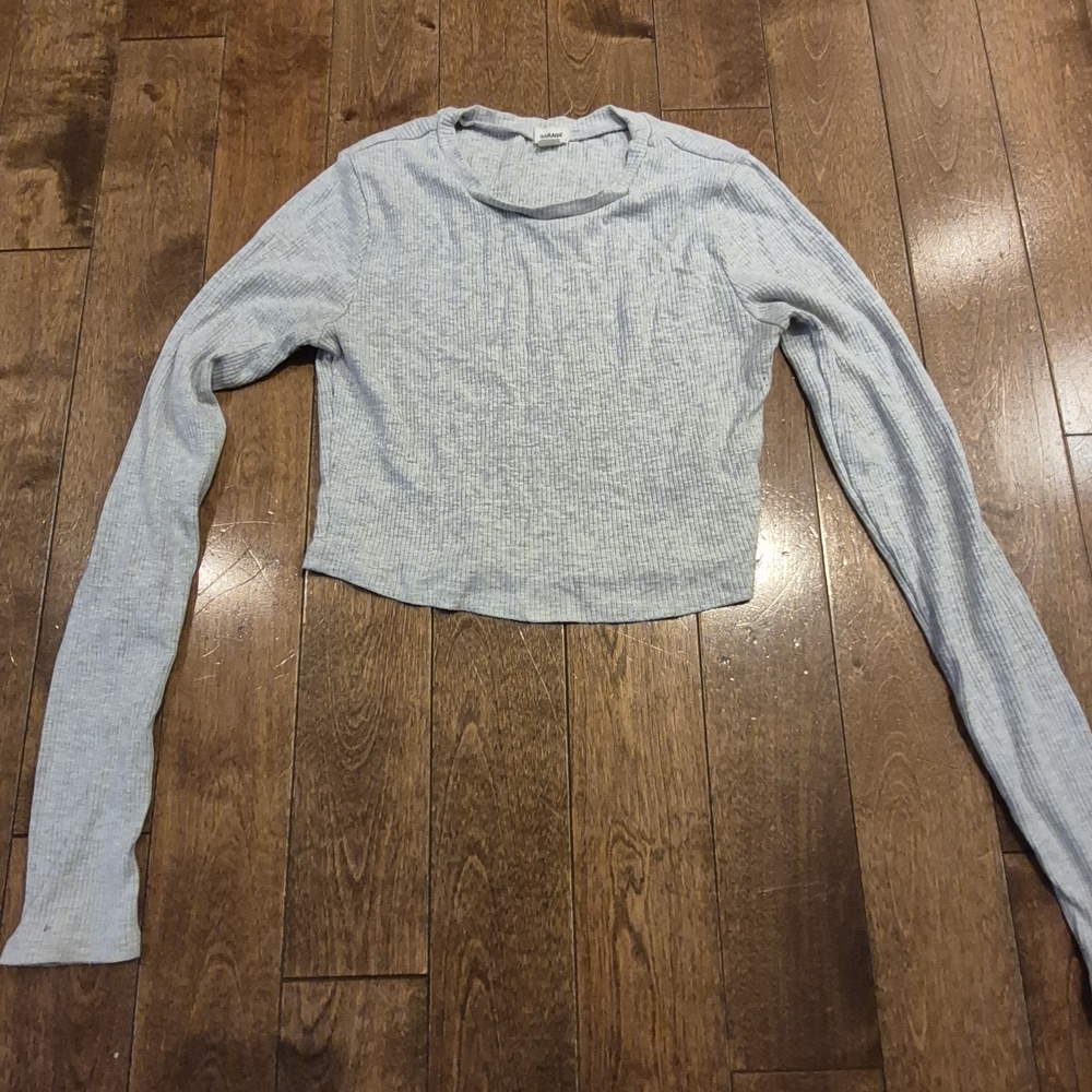 Garage Grey Ribbed Long-Sleeve Crop Top - Women's
